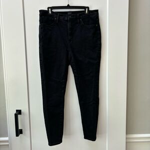 J. Crew 9” mid-rise skinny black jean woman’s size 32‎